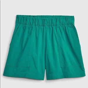 Gap Off-duty Khaki Short NWT